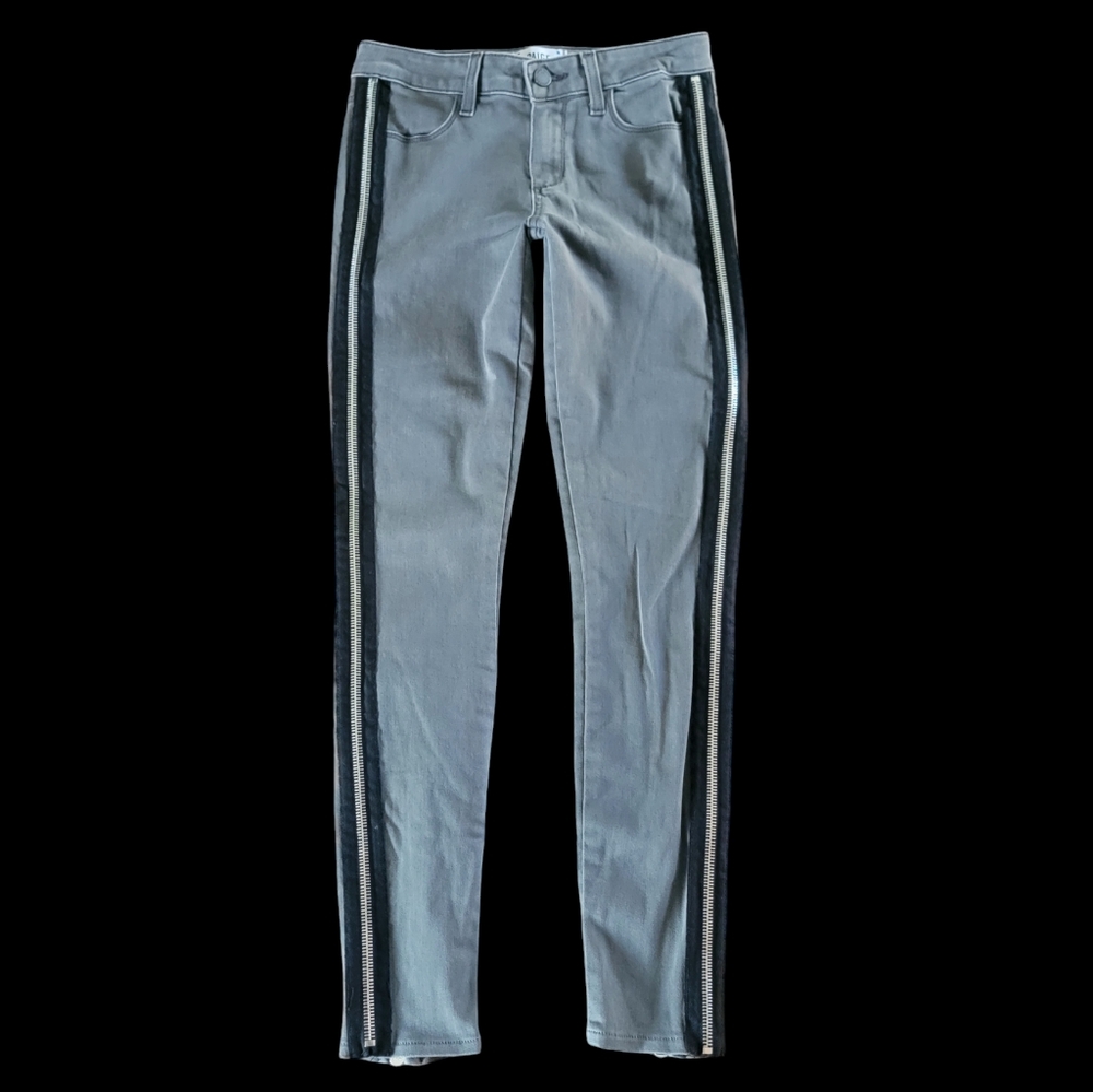 PAIGE Side Zipper Detail Low Rise Skinny Jeans Size‎ 27 Gray